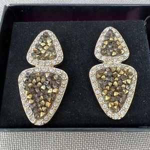 Avon Natural Elements Earrings NIB